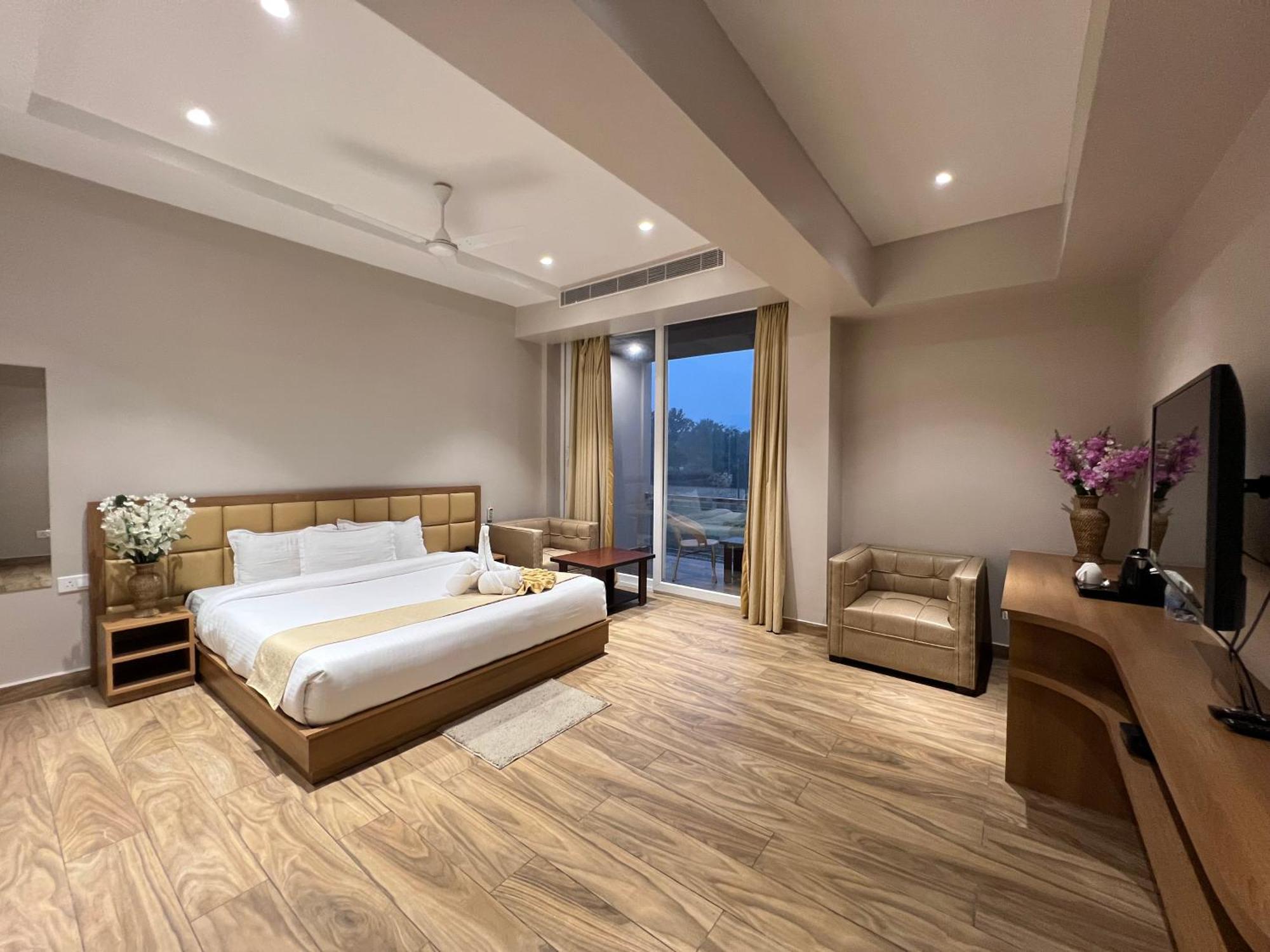 Finn'S Weaver Resort, Kāziranga מראה חיצוני תמונה