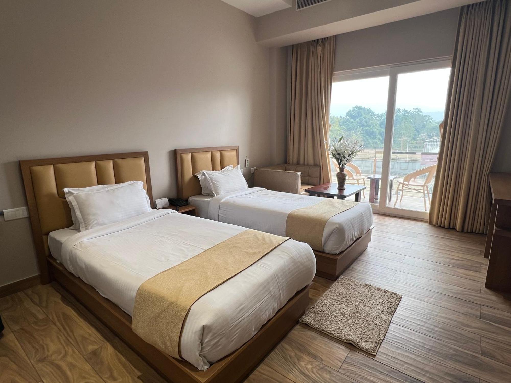 Finn'S Weaver Resort, Kāziranga מראה חיצוני תמונה
