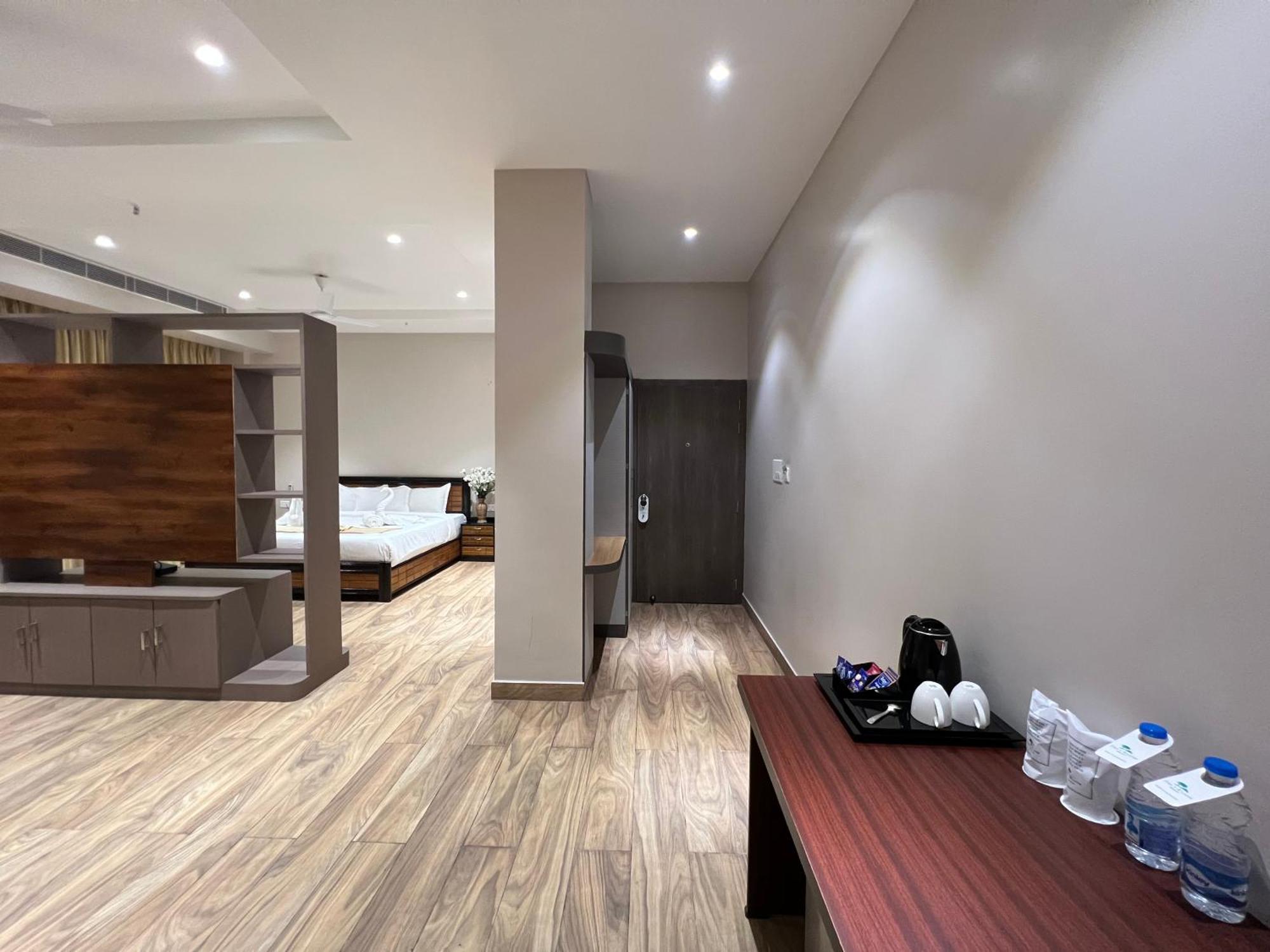 Finn'S Weaver Resort, Kāziranga מראה חיצוני תמונה